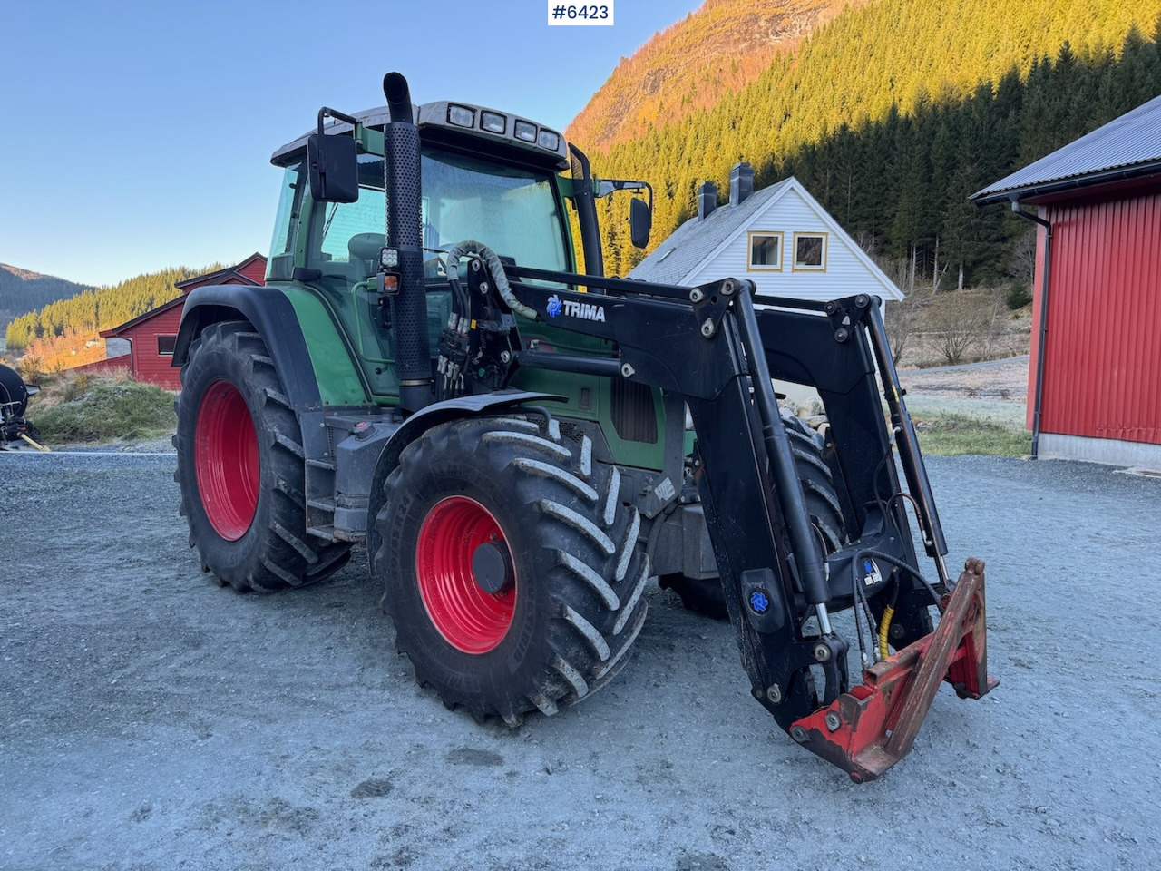 2013 Fendt 412 Vario TMS w/ front loader and plow plate. New engine! - جرار: صور 4 2013 Fendt 412 Vario TMS w/ front loader and plow plate. New engine! - جرار: صور 4