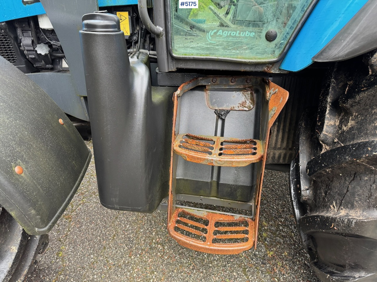 2013 Landini Powermondial 120 w/front loader and some equipment. Low hours! - جرار: صور 5 2013 Landini Powermondial 120 w/front loader and some equipment. Low hours! - جرار: صور 5