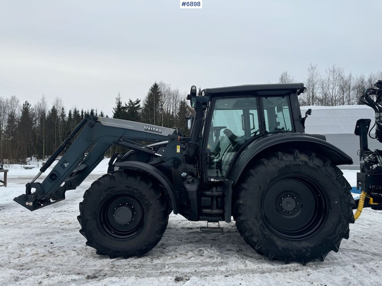 2013 Valtra N163D with front loader and Kesla 114HD timber trailer - جرار: صور 3 2013 Valtra N163D with front loader and Kesla 114HD timber trailer - جرار: صور 3
