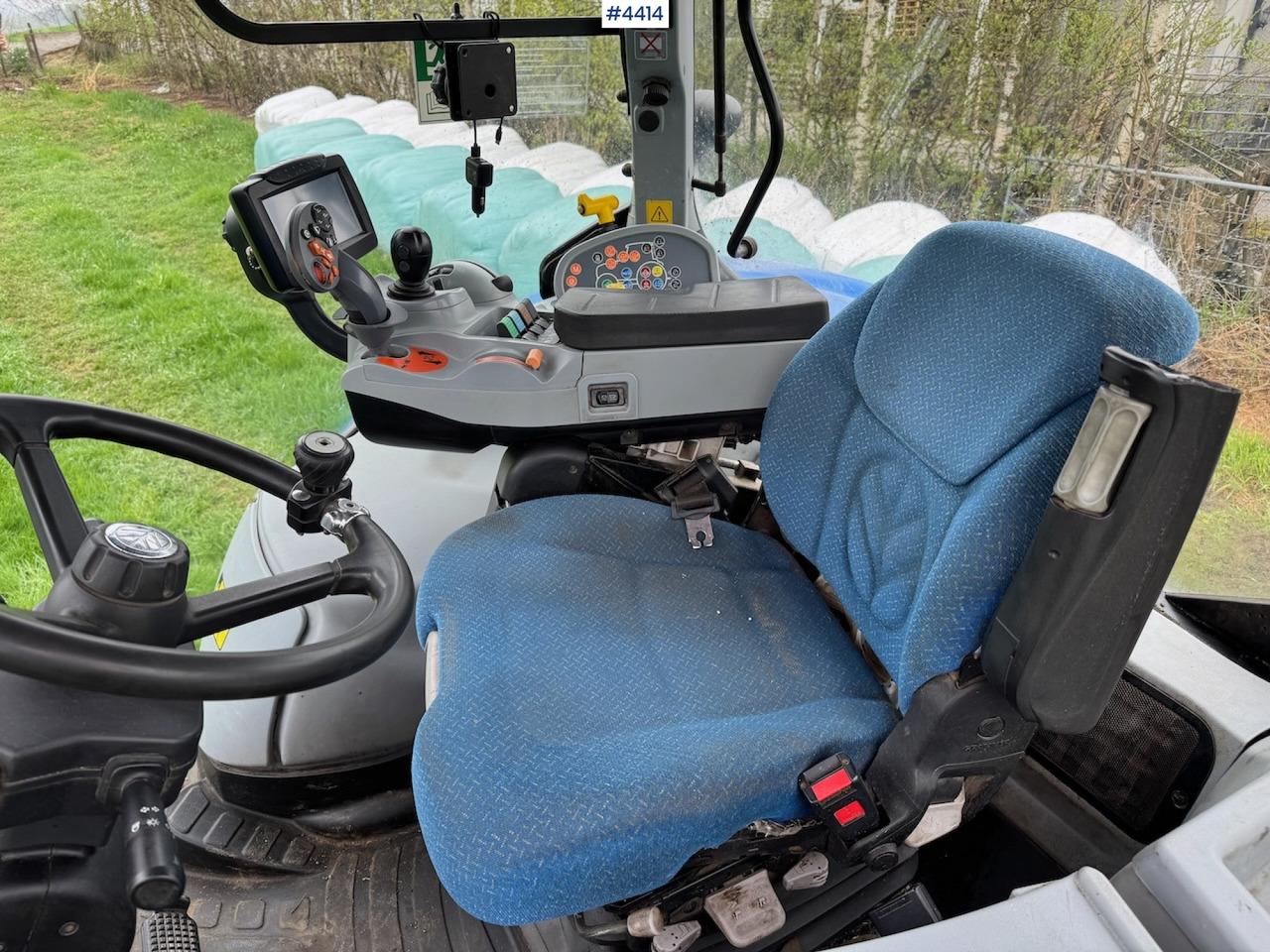 جرار 2015 New Holland T7.185 Auto Command w/Front Loader: صور 19