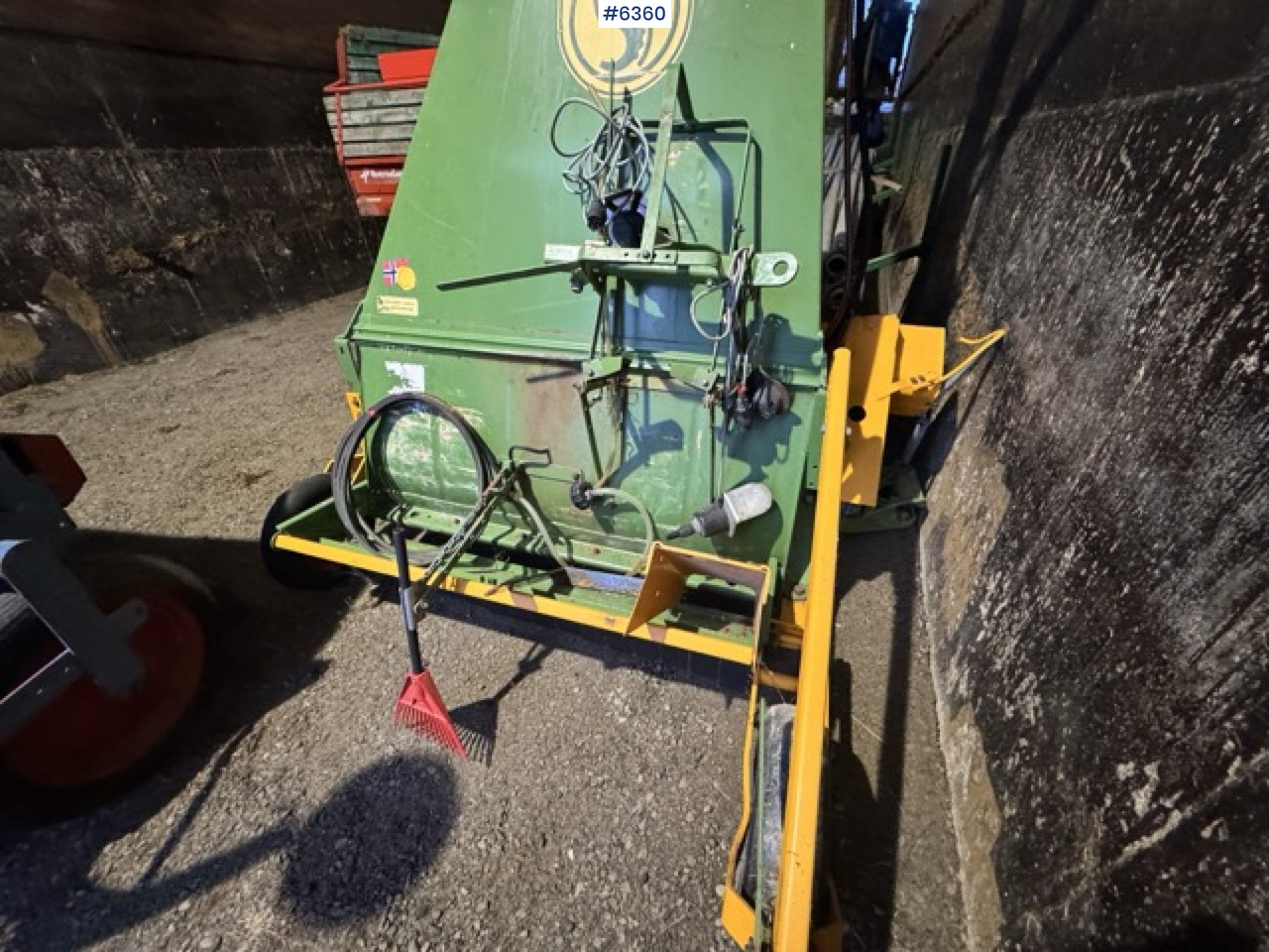 2017 Serigstad FS134 with support trailer - معدات القش: صور 3 2017 Serigstad FS134 with support trailer - معدات القش: صور 3