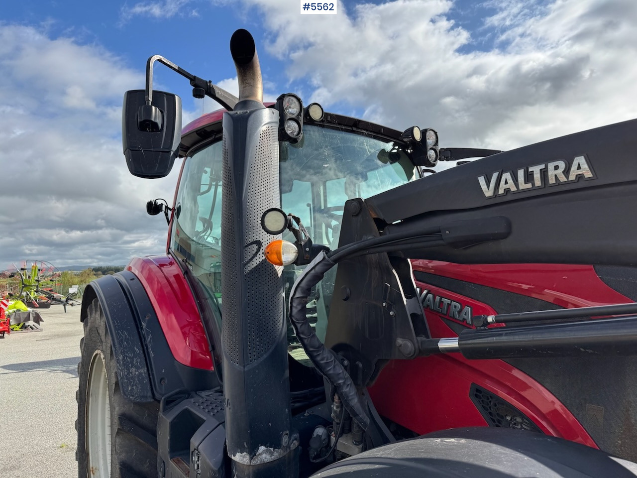 2018 Valtra T194 w/ front loader. - جرار: صور 2 2018 Valtra T194 w/ front loader. - جرار: صور 2