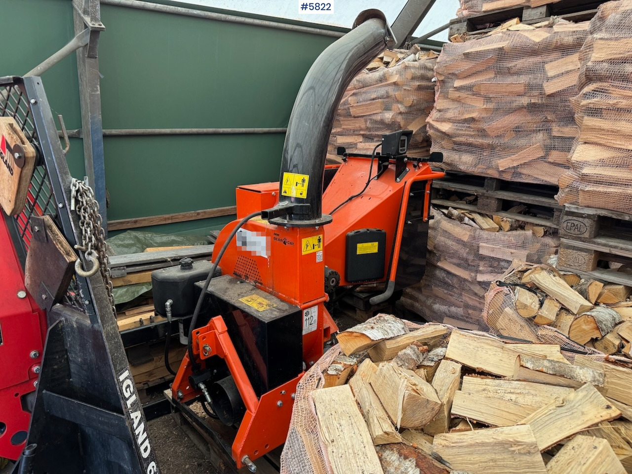 2019 Bearcat CH9540H Chipper. - معدات الغابات: صور 3 2019 Bearcat CH9540H Chipper. - معدات الغابات: صور 3