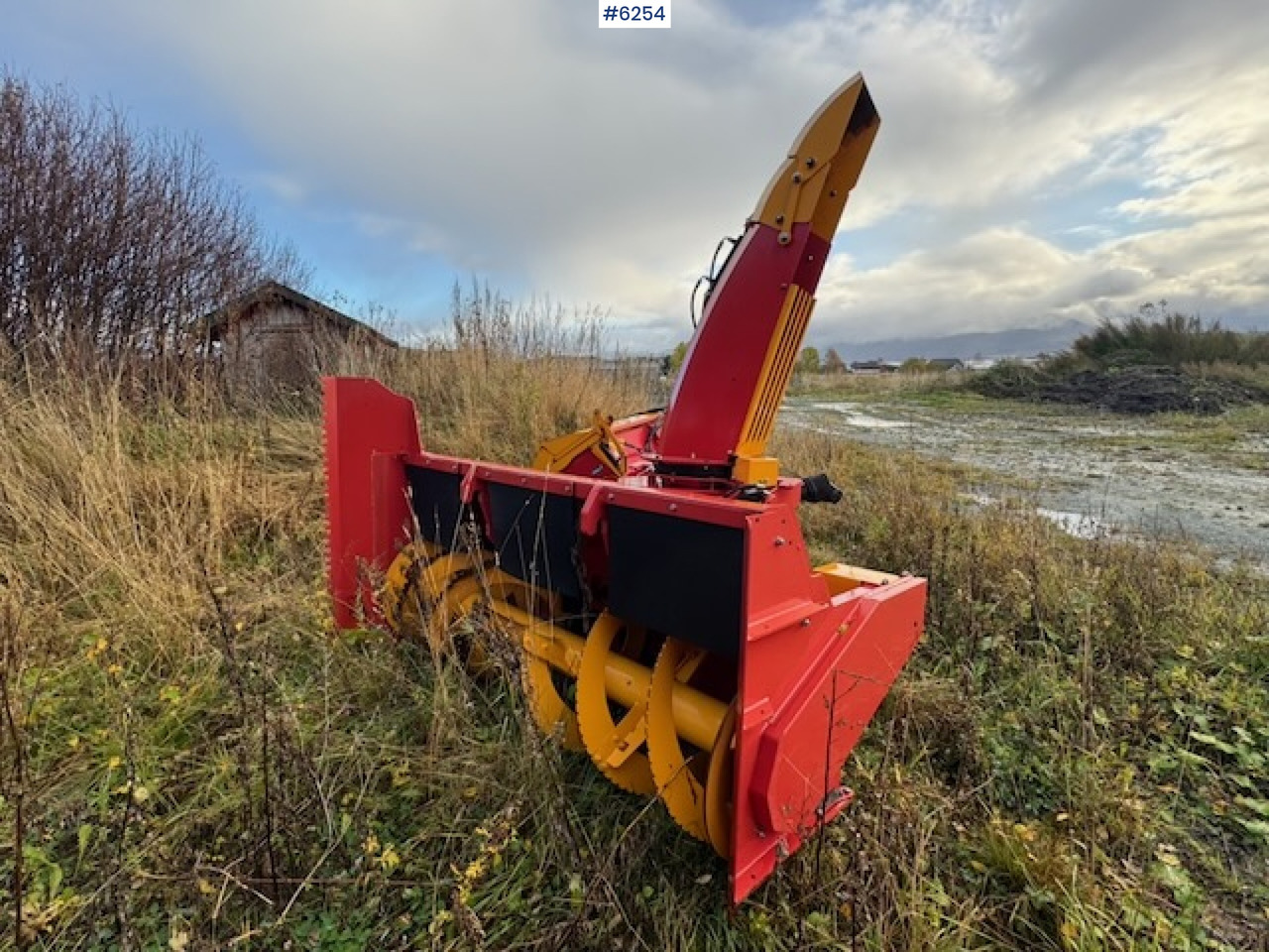 2020 Duun TFP 250 two-stage snow blower - سيارة بلدية: صور 5 2020 Duun TFP 250 two-stage snow blower - سيارة بلدية: صور 5