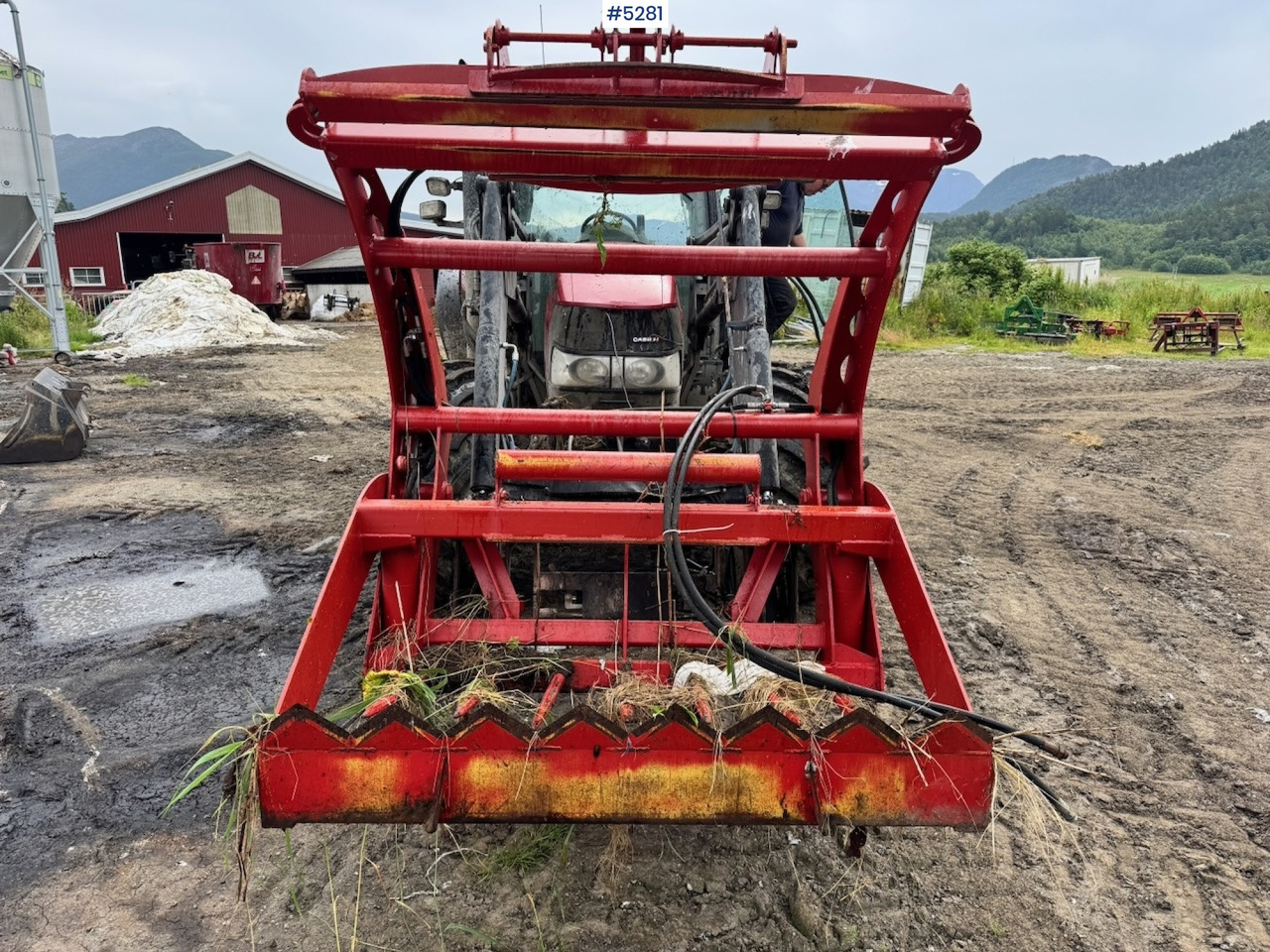 2020 Keltec Round Bale Splitter - معدات القش: صور 2 2020 Keltec Round Bale Splitter - معدات القش: صور 2