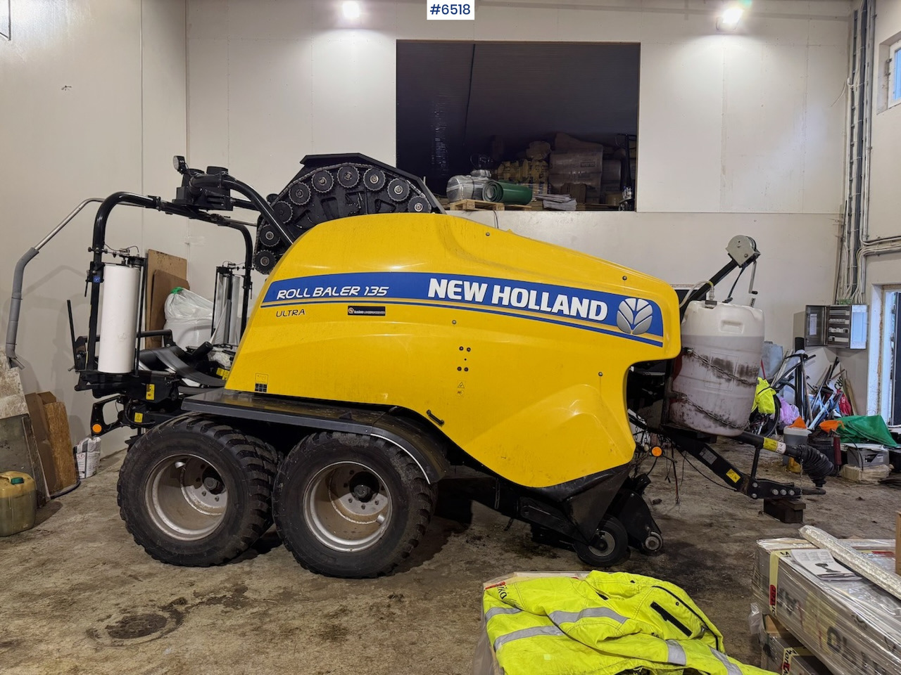 2020 New Holland Roll Baler 135 Ultra. - معدات القش: صور 4 2020 New Holland Roll Baler 135 Ultra. - معدات القش: صور 4