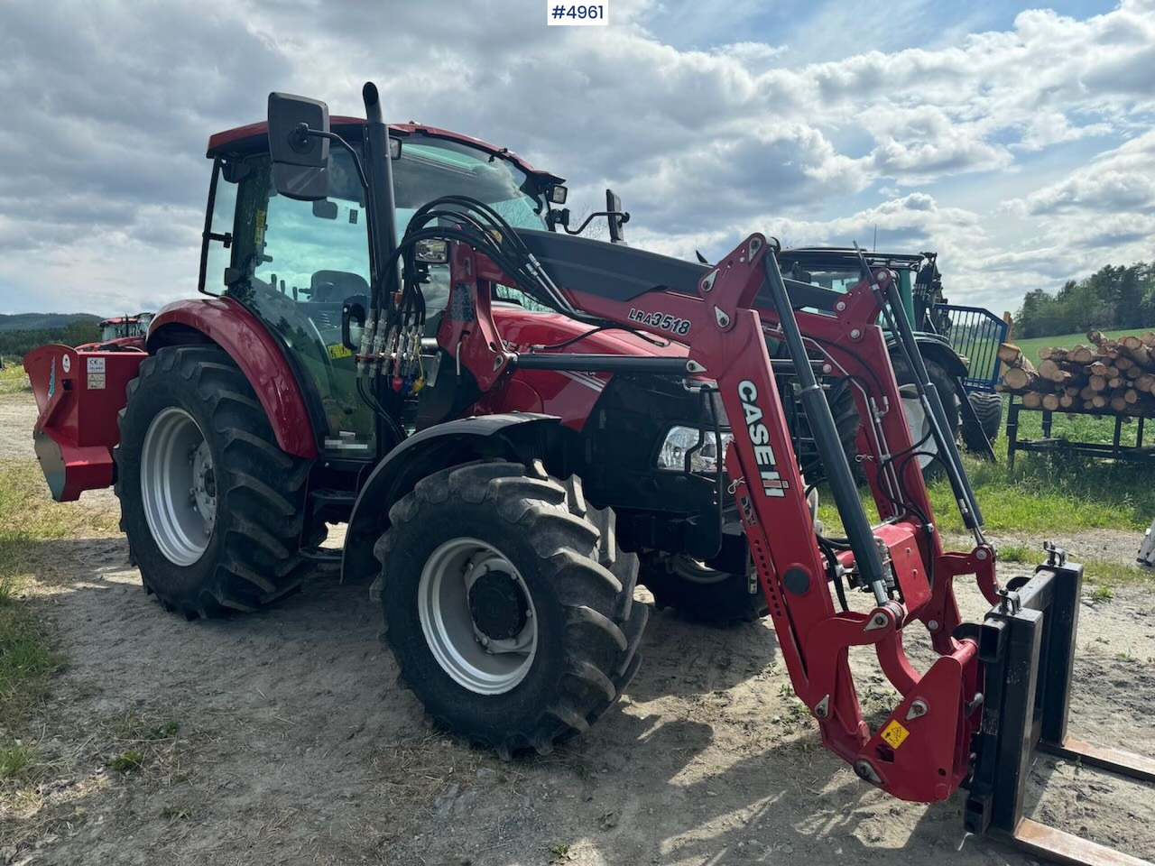 2021 Case IH Famall 75C w/ front loader. 150 Hours! - جرار: صور 2 2021 Case IH Famall 75C w/ front loader. 150 Hours! - جرار: صور 2