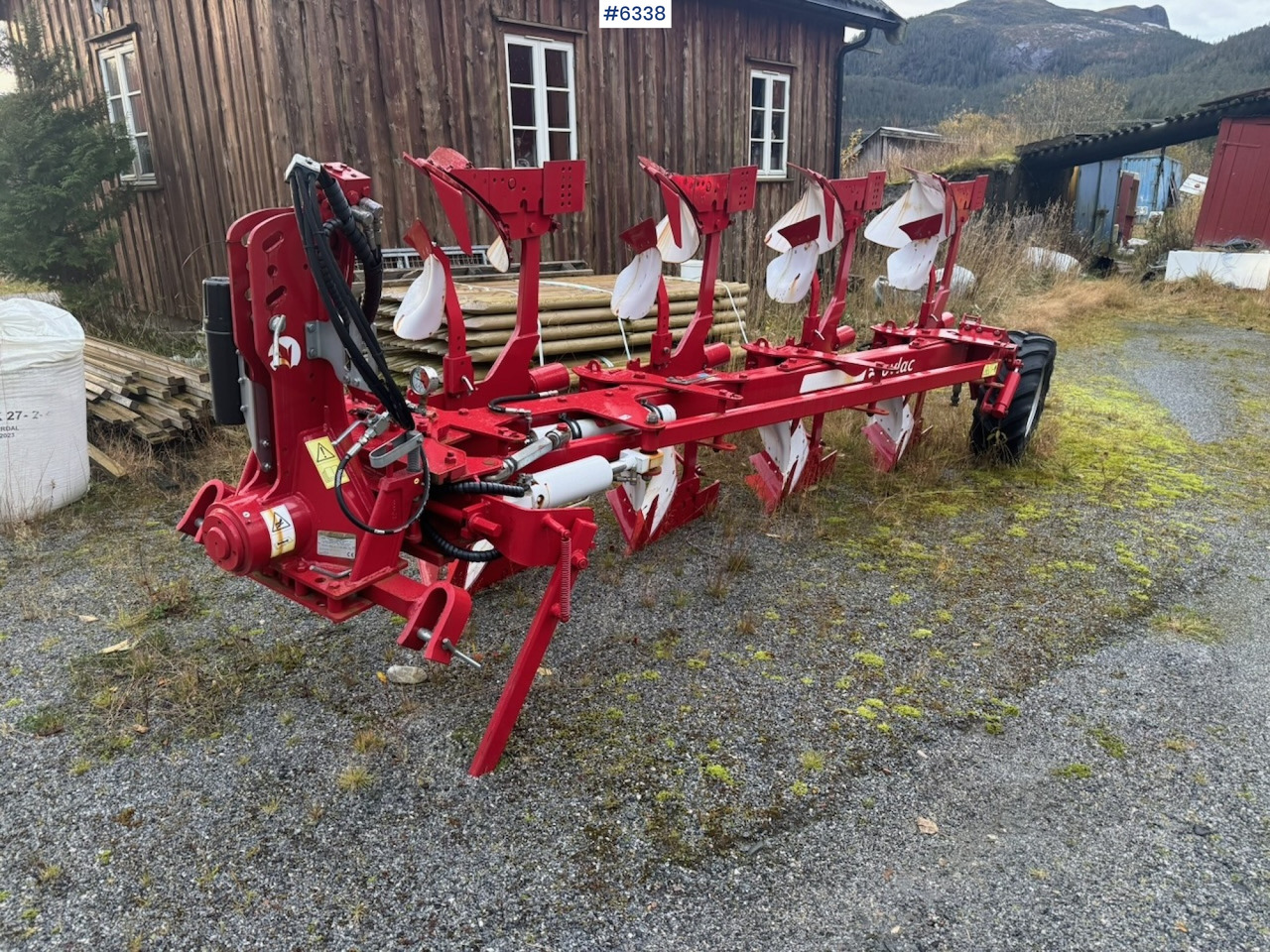 2021 Ovlac 4-furrow reversible plough - ال معدات حراثه: صور 1 2021 Ovlac 4-furrow reversible plough - ال معدات حراثه: صور 1