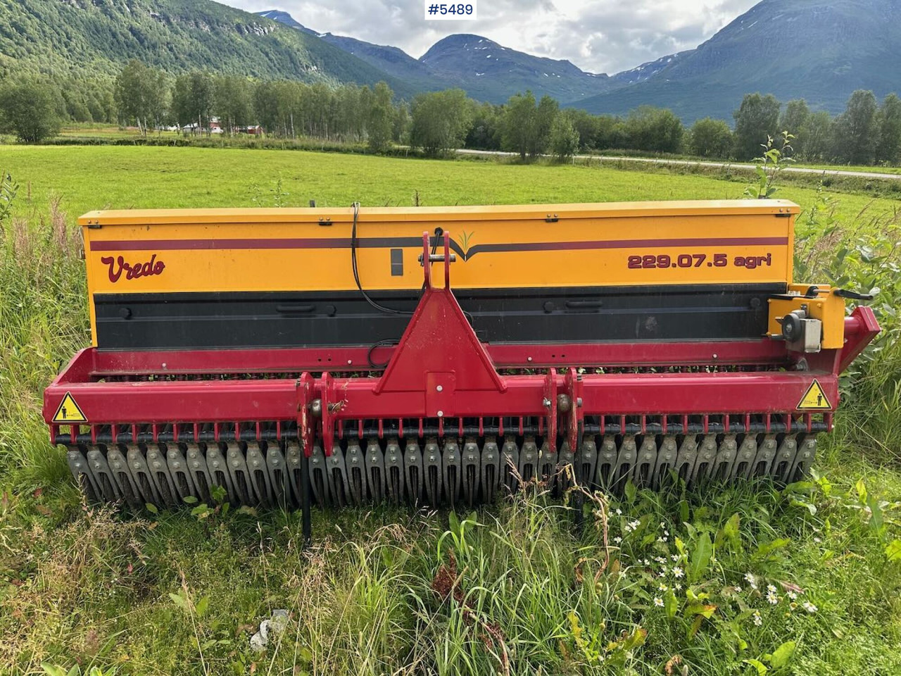 2021 Vredo DZ 299.0705 Seeder - معدات بذار: صور 1 2021 Vredo DZ 299.0705 Seeder - معدات بذار: صور 1