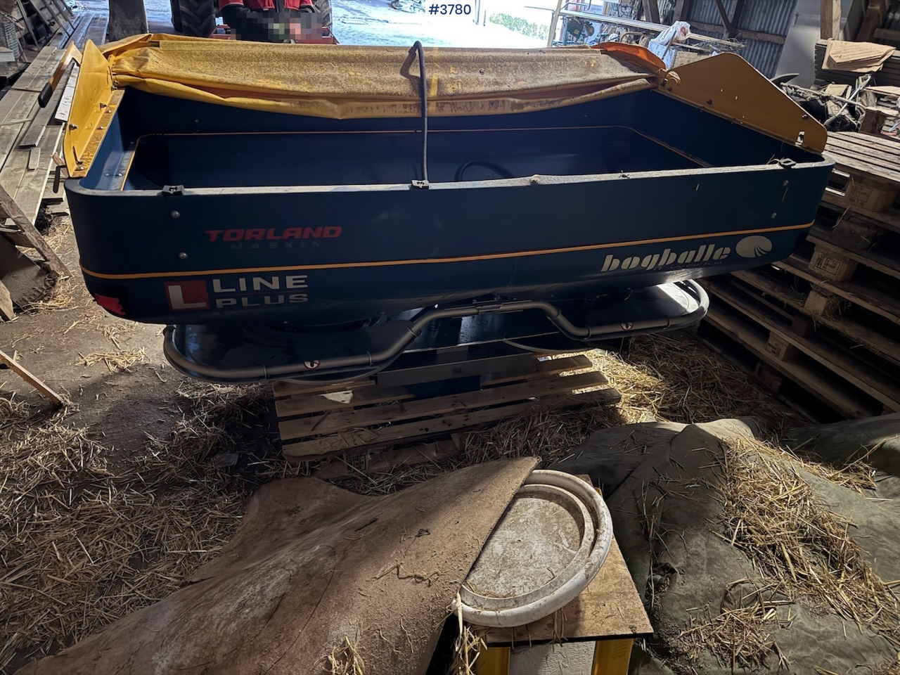 2022 Bogballe L20 Plus w/Calibrator ICON - آلة رش الأسمدة: صور 5 2022 Bogballe L20 Plus w/Calibrator ICON - آلة رش الأسمدة: صور 5