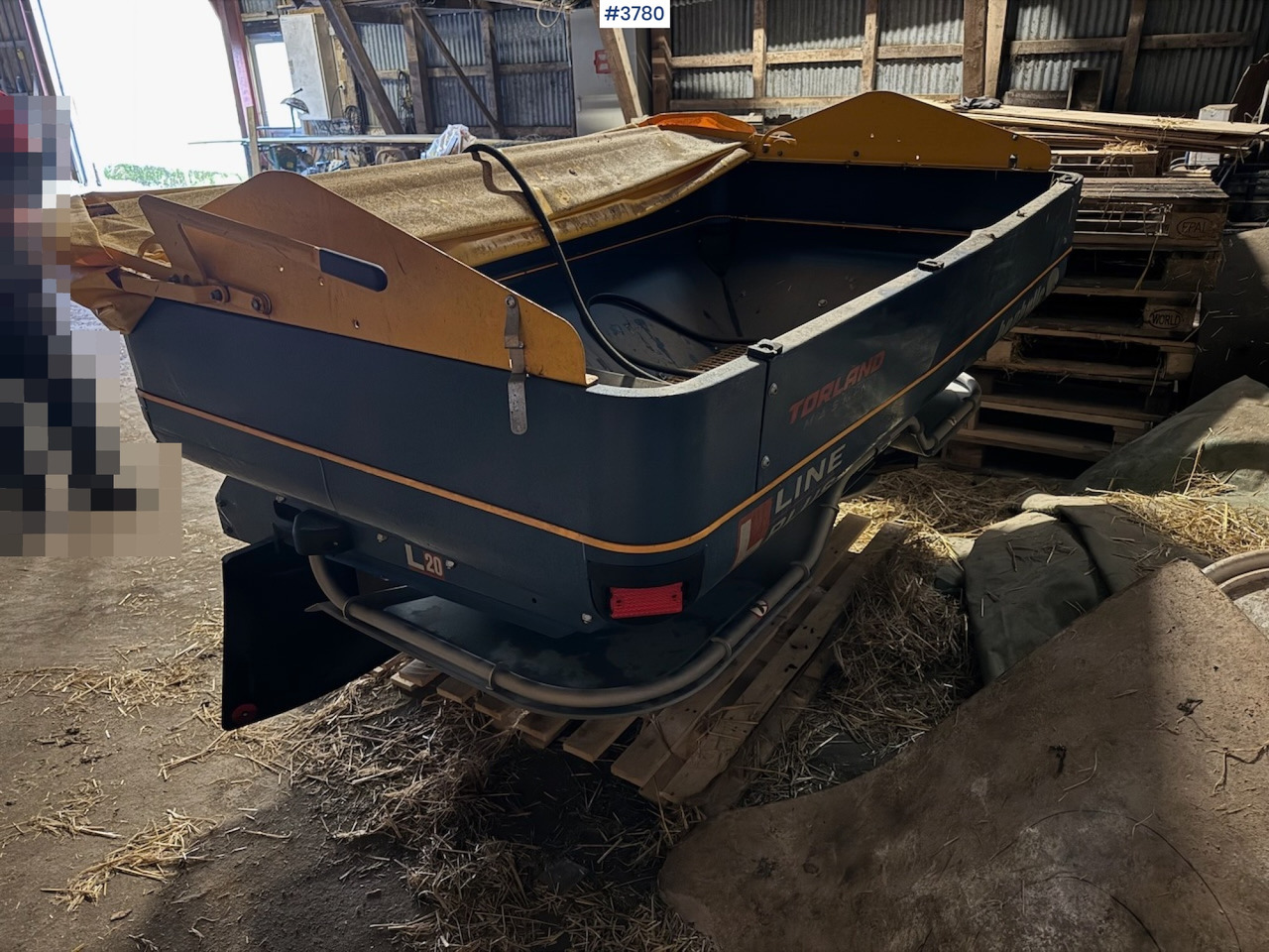 2022 Bogballe L20 Plus w/Calibrator ICON - آلة رش الأسمدة: صور 4 2022 Bogballe L20 Plus w/Calibrator ICON - آلة رش الأسمدة: صور 4