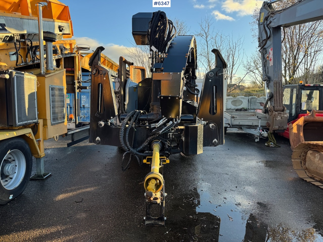 2023 Kesla C645 Wood chipper w/ crane. - معدات الغابات: صور 2 2023 Kesla C645 Wood chipper w/ crane. - معدات الغابات: صور 2