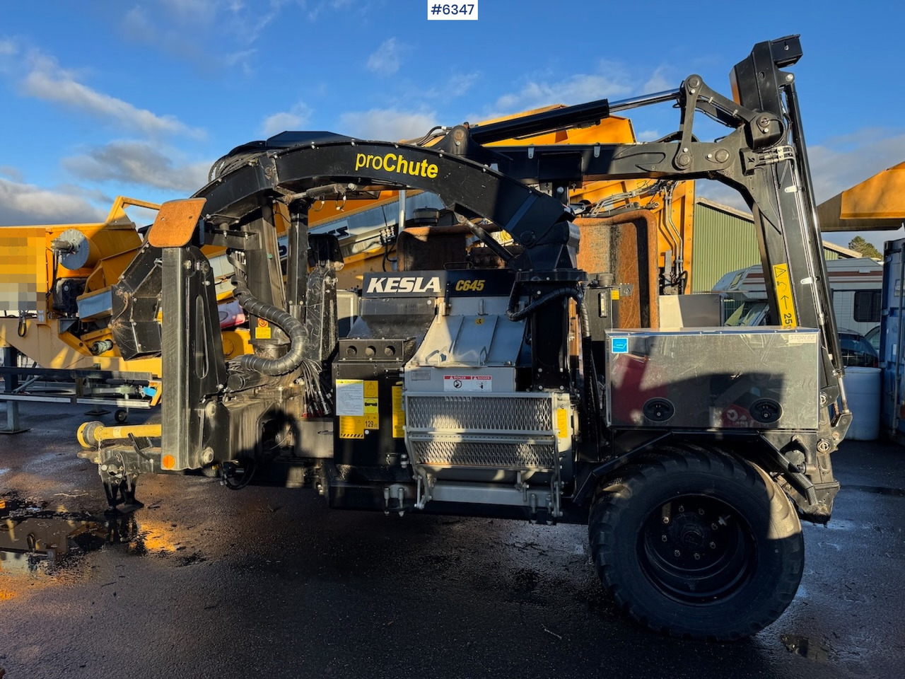 2023 Kesla C645 Wood chipper w/ crane. - معدات الغابات: صور 3 2023 Kesla C645 Wood chipper w/ crane. - معدات الغابات: صور 3