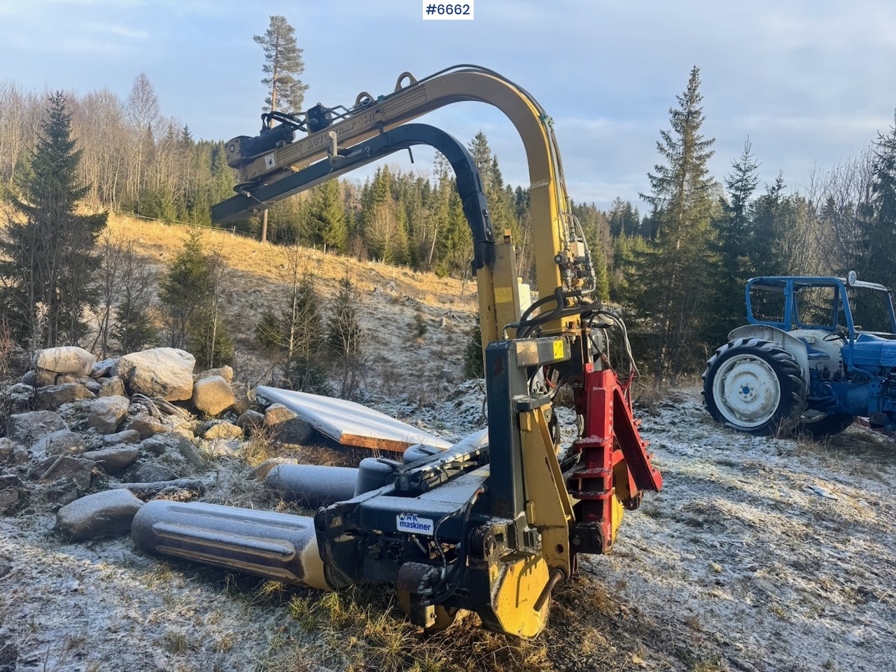 Approx. 2006 Tanco 1510 Round Bale Wrapper. - معدات القش: صور 1 Approx. 2006 Tanco 1510 Round Bale Wrapper. - معدات القش: صور 1