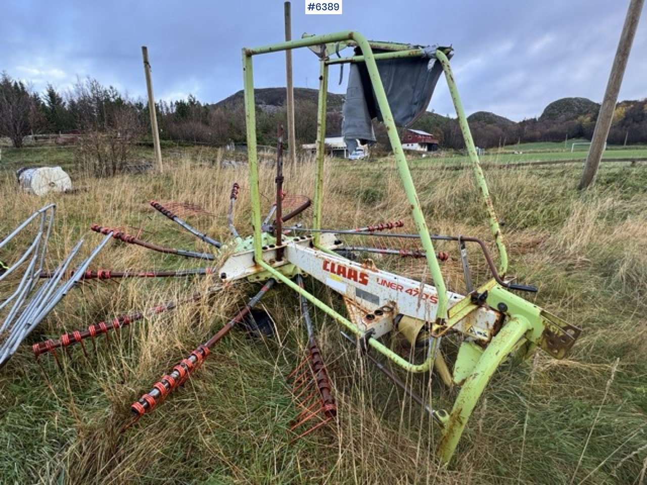 Claas Liner 470S - معدات القش: صور 1 Claas Liner 470S - معدات القش: صور 1