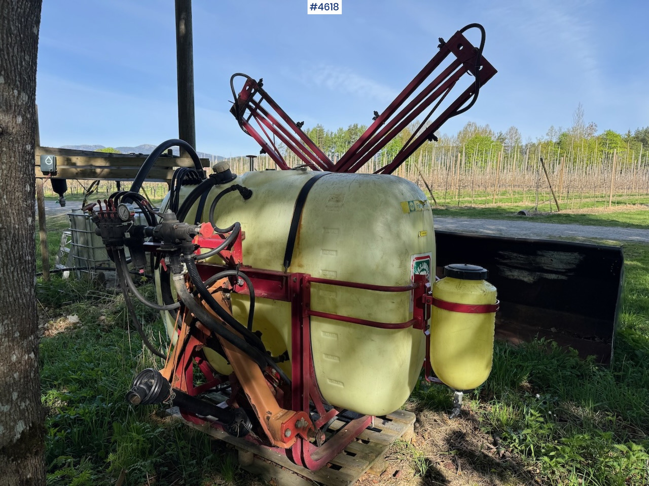 آلة الرش Hardi NK 800 w/ 10 m boom.: صور 6 آلة الرش Hardi NK 800 w/ 10 m boom.: صور 6