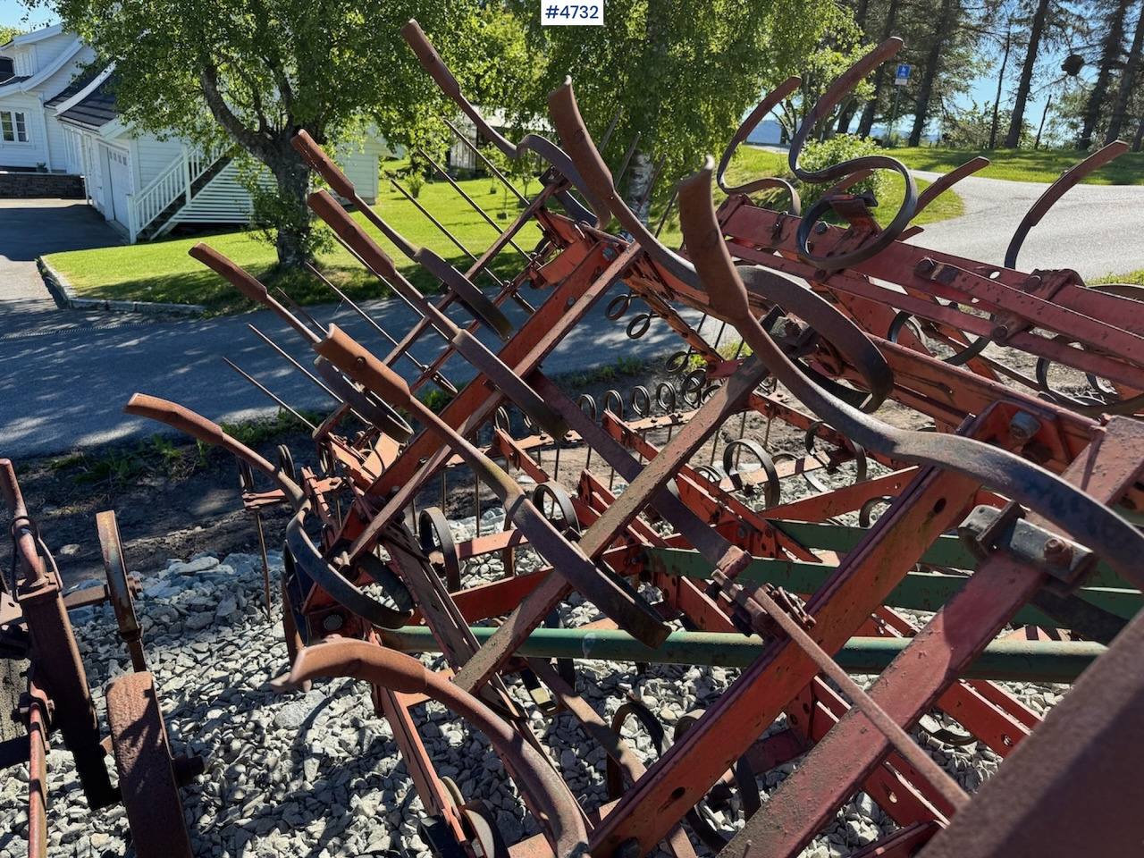 Kverneland 3,5 m harv - ال معدات حراثه: صور 4 Kverneland 3,5 m harv - ال معدات حراثه: صور 4