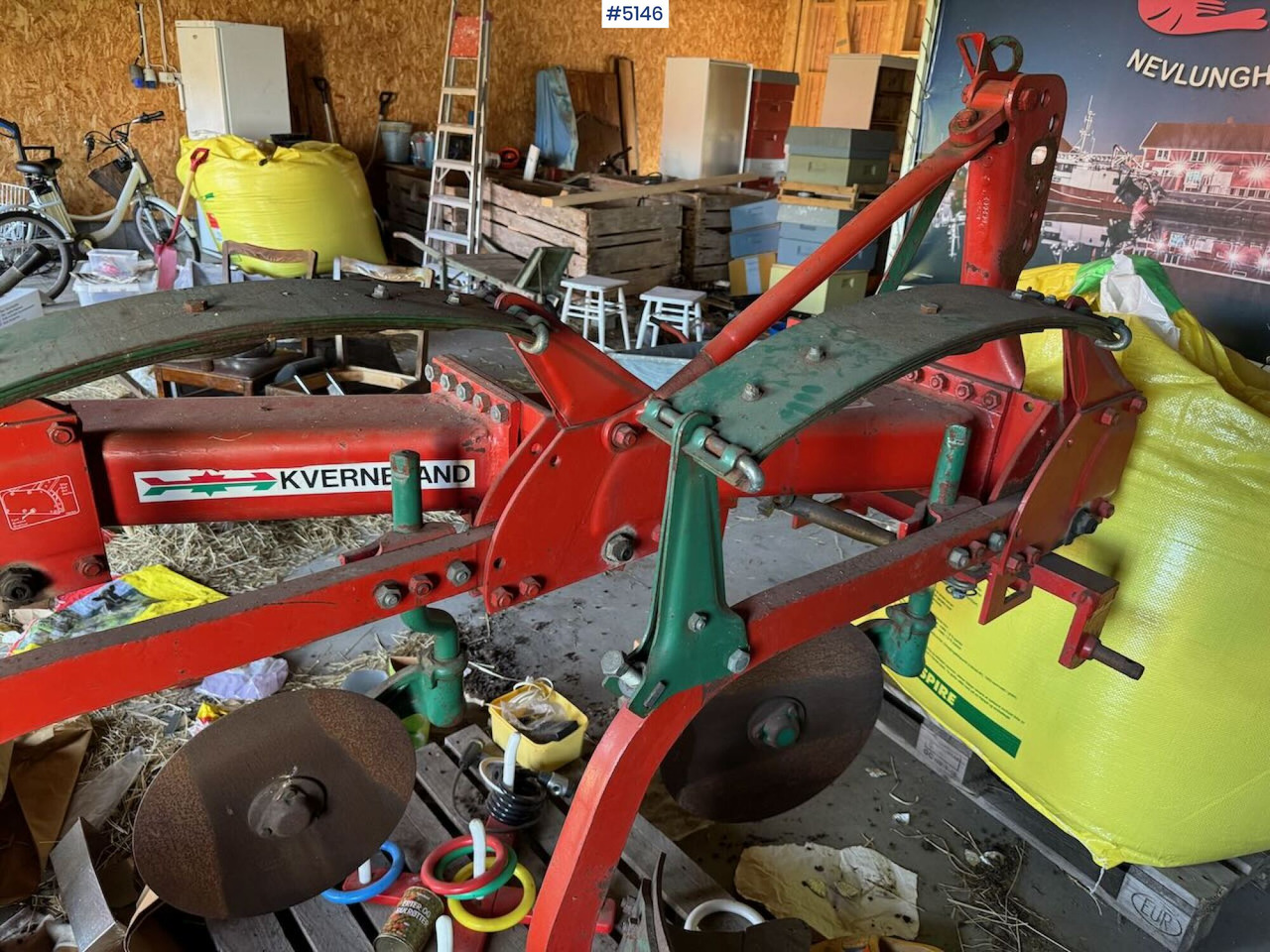 ال معدات حراثه Kverneland Model A 3-furrow plough: صور 7