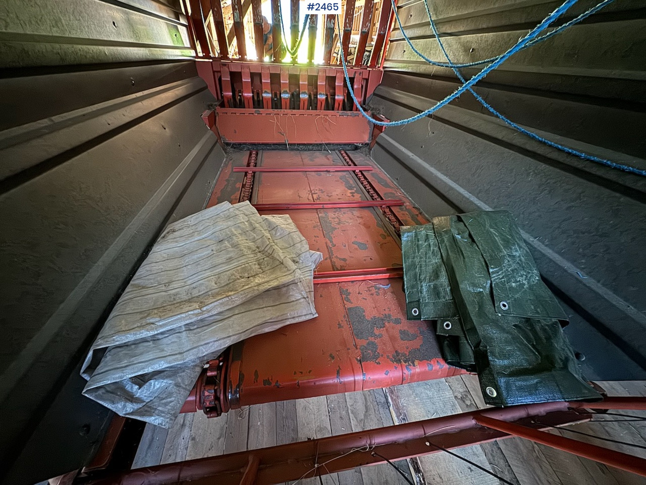Loading trolley. - معدات القش: صور 5 Loading trolley. - معدات القش: صور 5