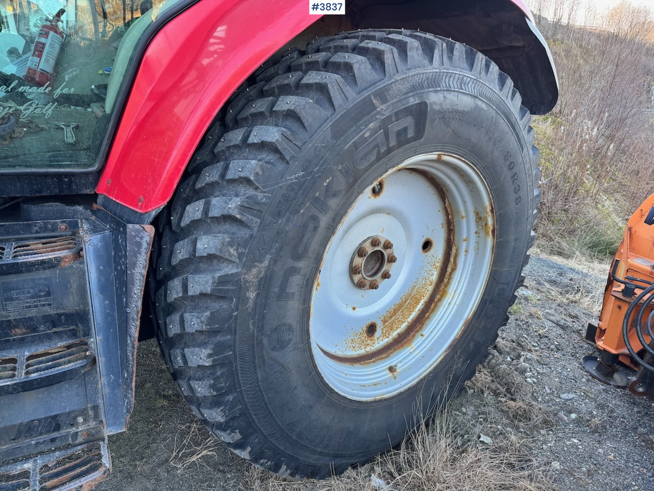 Nokian TRI 2 Tires on rims - عجلات - الآلات والماكينات الزراعية: صور 2 Nokian TRI 2 Tires on rims - عجلات - الآلات والماكينات الزراعية: صور 2