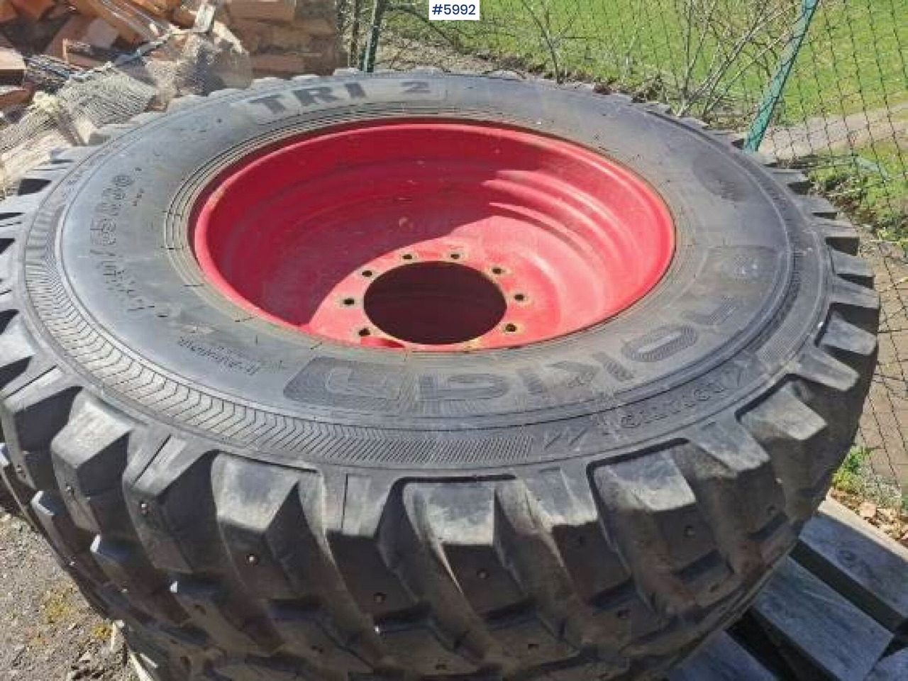 Nokian TRI2 2stk dekk på felg 540/65R30 - عجلات: صور 2 Nokian TRI2 2stk dekk på felg 540/65R30 - عجلات: صور 2