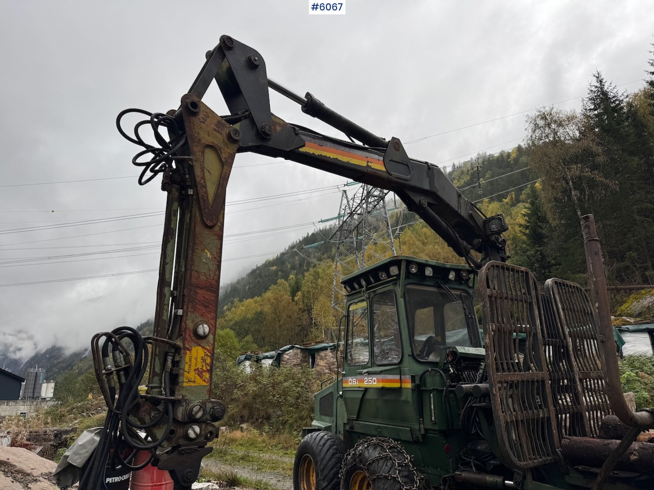 Øsa 250 FMG Load carrier. - شاحنات نقل الأخشاب في الغابات: صور 4 Øsa 250 FMG Load carrier. - شاحنات نقل الأخشاب في الغابات: صور 4