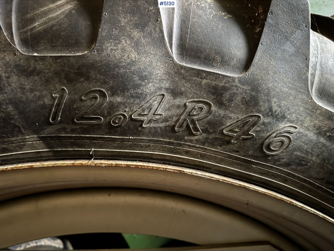 Sprayer wheels 12.4 R46 and 11.2 R32 - آلة الرش: صور 3 Sprayer wheels 12.4 R46 and 11.2 R32 - آلة الرش: صور 3