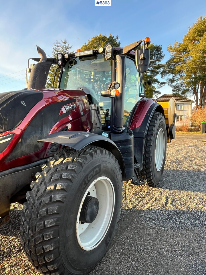 Valtra T 174 E Twintrac Tractor - جرار: صور 1 Valtra T 174 E Twintrac Tractor - جرار: صور 1