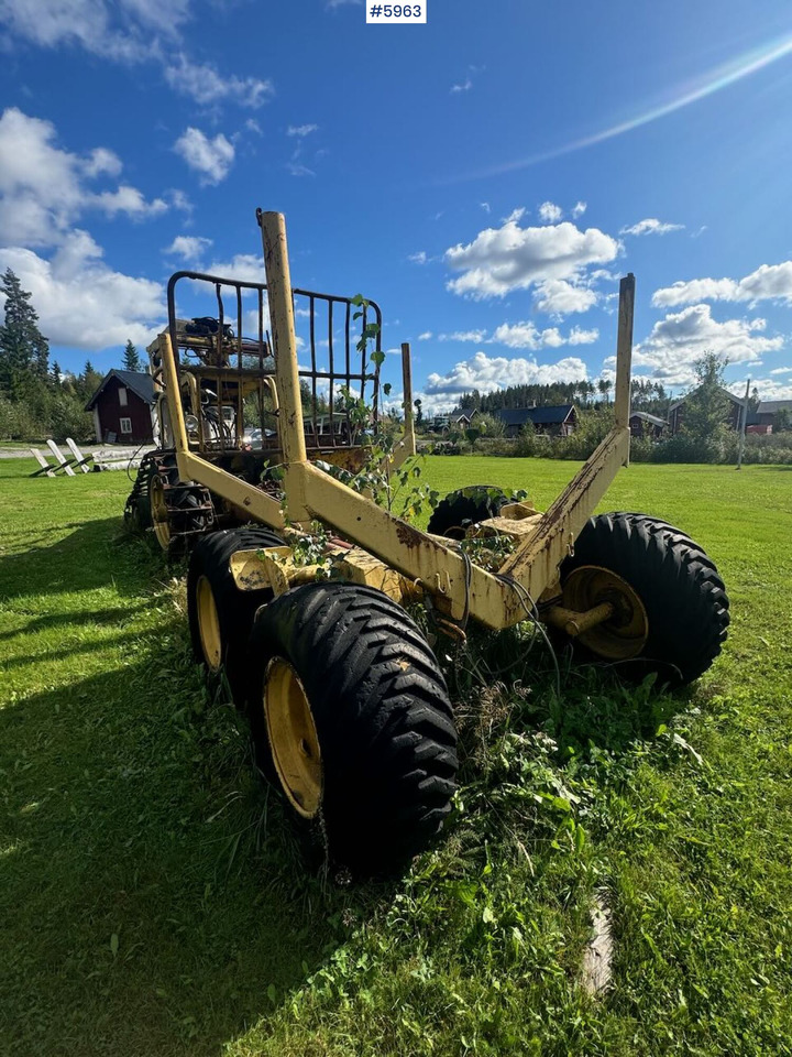 Volvo BM SM 460 "Lillenalle" Forest machine - الحصادات: صور 4 Volvo BM SM 460 "Lillenalle" Forest machine - الحصادات: صور 4