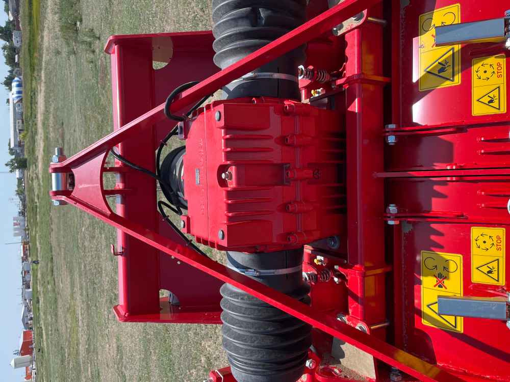 Grimme GF 600 - معدات زراعة وحصاد البطاطس: صور 2 Grimme GF 600 - معدات زراعة وحصاد البطاطس: صور 2