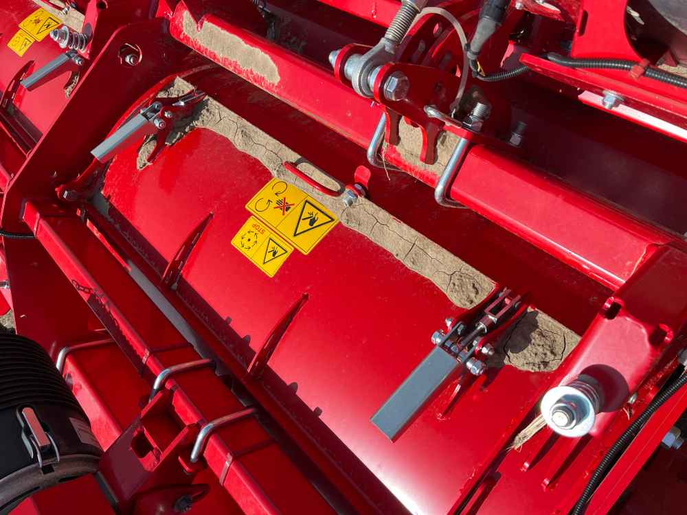 Grimme GF 600 - معدات زراعة وحصاد البطاطس: صور 4 Grimme GF 600 - معدات زراعة وحصاد البطاطس: صور 4