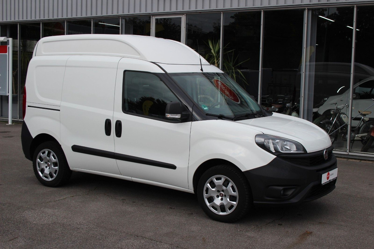 Fiat Doblo SX Kasten H2 51tKM Klima Hochdach - فان المدمجة: صور 2 Fiat Doblo SX Kasten H2 51tKM Klima Hochdach - فان المدمجة: صور 2