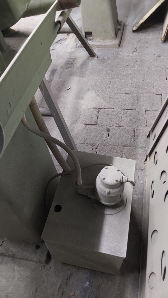 WOLF DV 30-5-5 KT - آلة تصنيع المعادن: صور 4 WOLF DV 30-5-5 KT - آلة تصنيع المعادن: صور 4