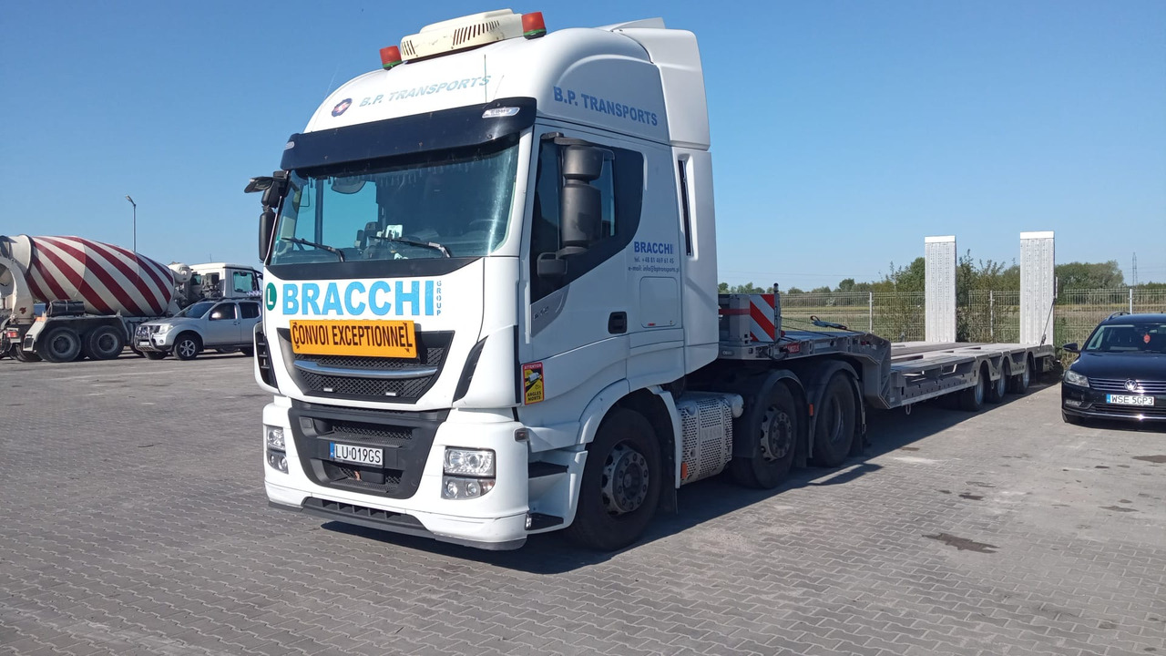 Iveco Stralis 510 AS440STX/P 6X2 2018 Salon Polska - شاحنة جرار: صور 2 Iveco Stralis 510 AS440STX/P 6X2 2018 Salon Polska - شاحنة جرار: صور 2