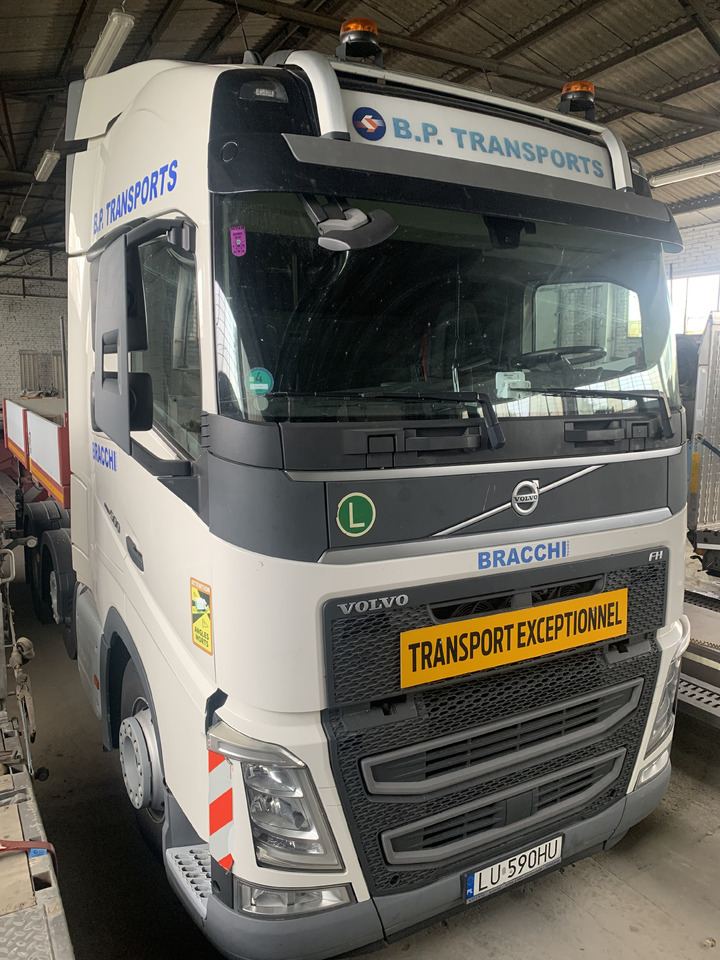 VOLVO VOLVO FH 6x2 500 Euro VI, salon Polska,  ASO - شاحنة جرار: صور 2 VOLVO VOLVO FH 6x2 500 Euro VI, salon Polska,  ASO - شاحنة جرار: صور 2