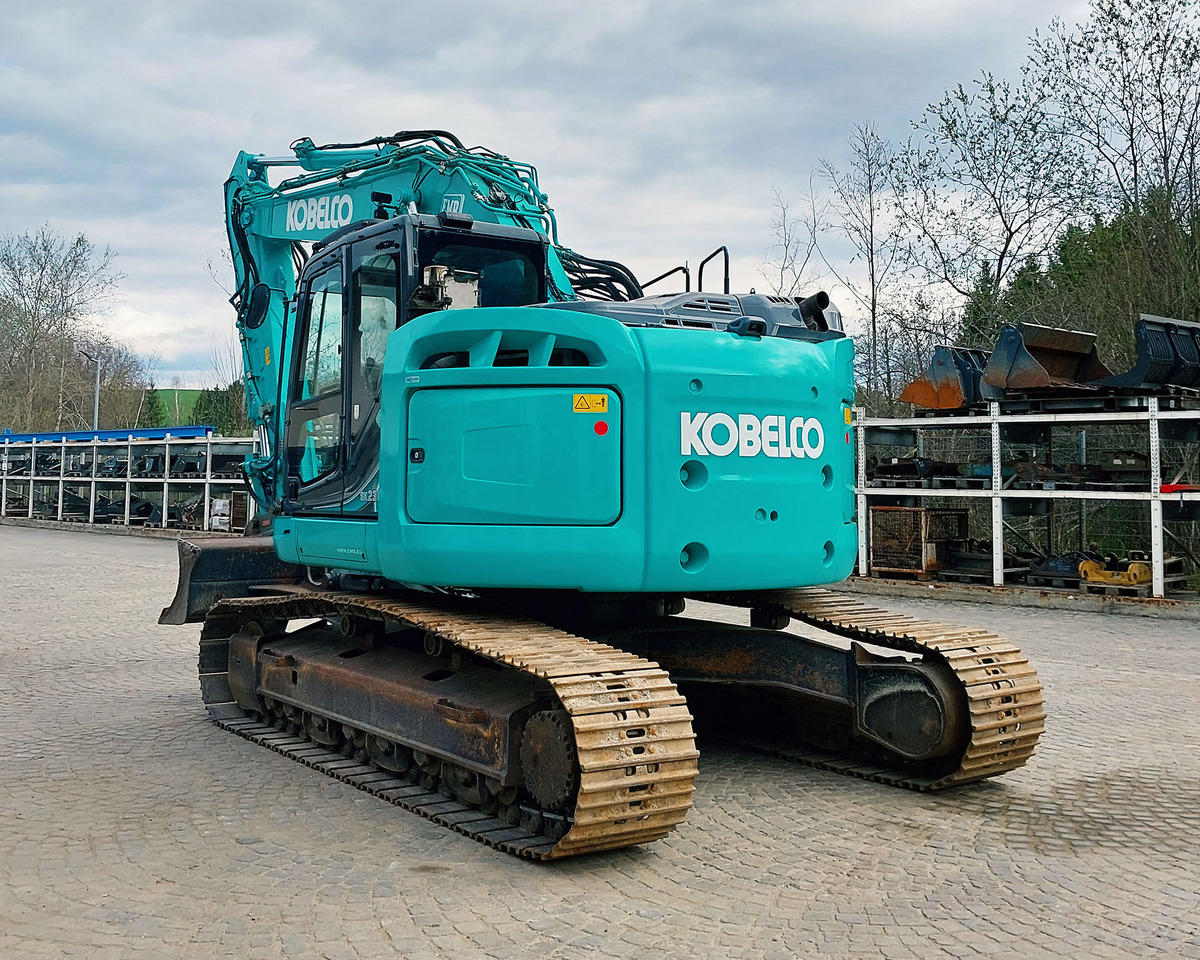 Kobelco SK230SRLC-5 - حفارات زحافة: صور 3 Kobelco SK230SRLC-5 - حفارات زحافة: صور 3