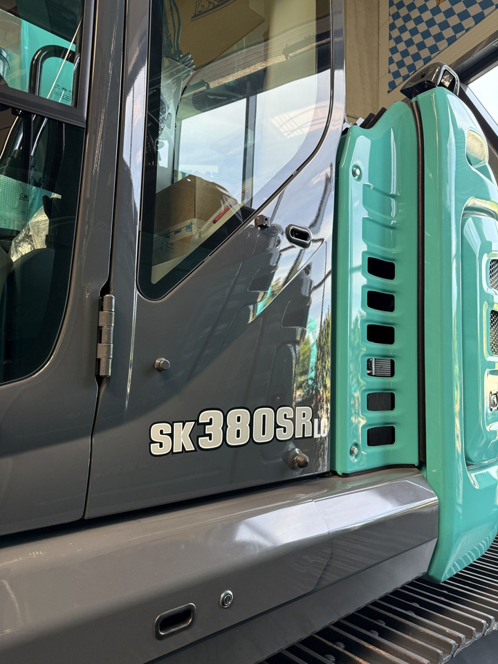 Kobelco SK380SRLC - آلات البناء: صور 5 Kobelco SK380SRLC - آلات البناء: صور 5