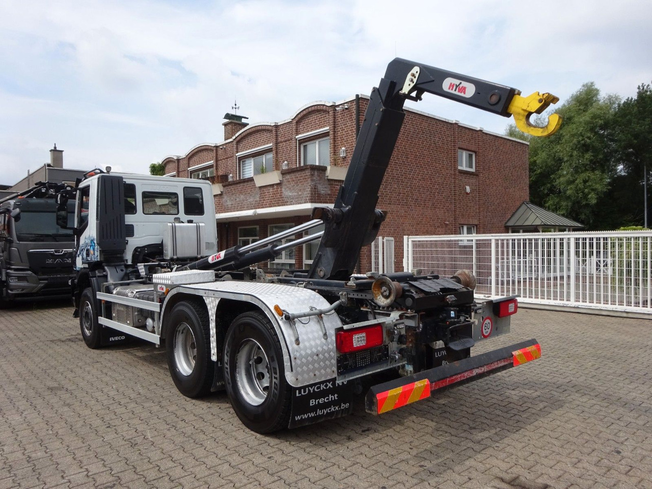 Iveco 480 Stralis X-WAY Abroller 6x4 - شاحنة ذات الخطاف: صور 5 Iveco 480 Stralis X-WAY Abroller 6x4 - شاحنة ذات الخطاف: صور 5