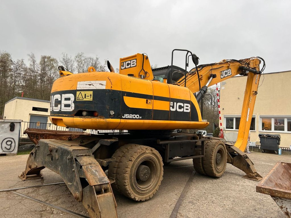 JCB JS 200 W Umschlagbagger - حفارة على عجلات: صور 3 JCB JS 200 W Umschlagbagger - حفارة على عجلات: صور 3