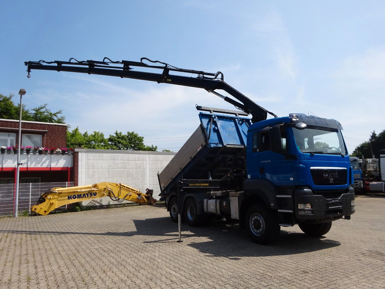 MAN 28.400 TGS 3Skipper+HIAB 166 E-4 HIPRPO 6x4-4 - قلابات, شاحنة كرين: صور 4 MAN 28.400 TGS 3Skipper+HIAB 166 E-4 HIPRPO 6x4-4 - قلابات, شاحنة كرين: صور 4