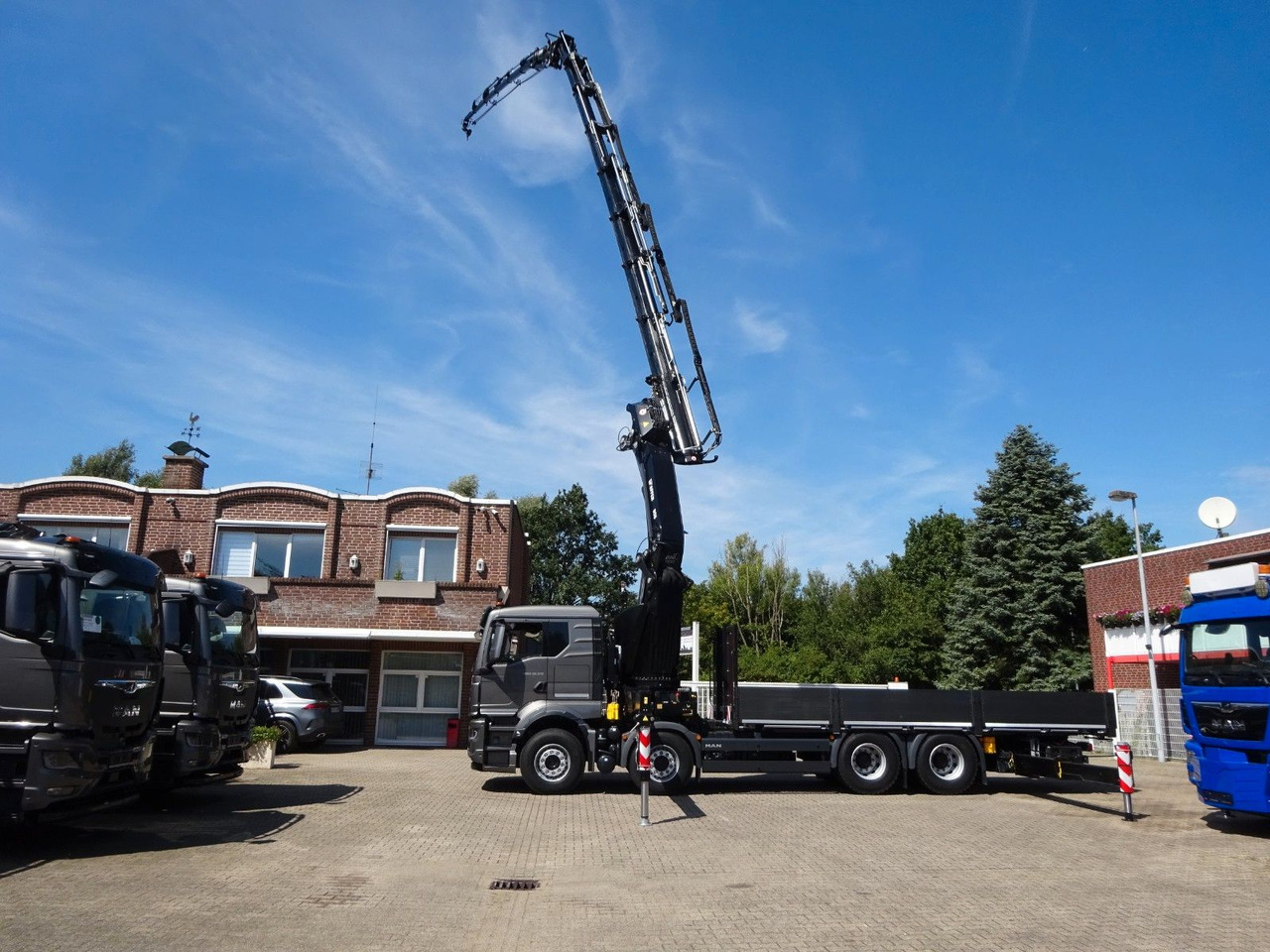 MAN 35.510 P+ 955 Effer jib Seilwind(100t Meterkran MAN 35.510 P+ 955 Effer jib Seilwind New Truck - شاحنة كرين, شاحنات مسطحة: صور 1 MAN 35.510 P+ 955 Effer jib Seilwind(100t Meterkran MAN 35.510 P+ 955 Effer jib Seilwind New Truck - شاحنة كرين, شاحنات مسطحة: صور 1