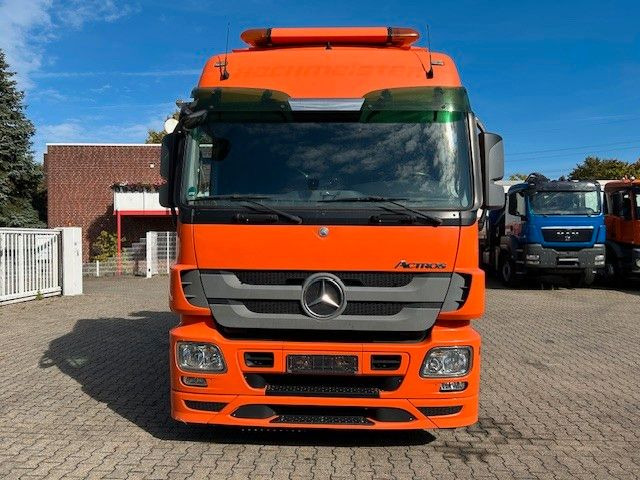 Mercedes-Benz 2541 Actros Plattform + FASSI Kran 6X2 - شاحنة كرين: صور 5 Mercedes-Benz 2541 Actros Plattform + FASSI Kran 6X2 - شاحنة كرين: صور 5