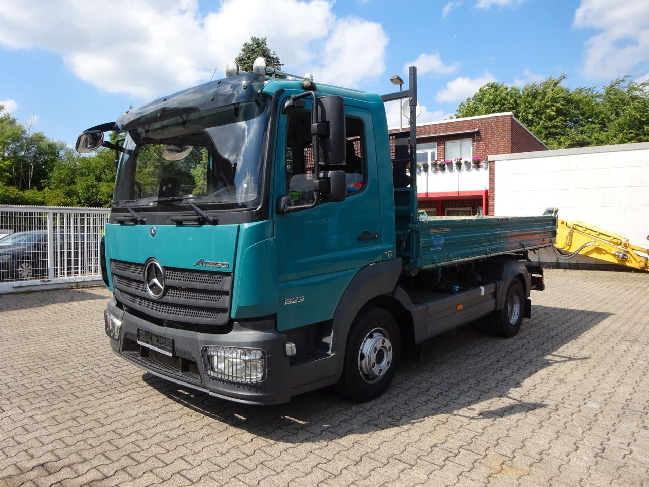 Mercedes-Benz 823 Atego MEILLER 3Skipper 4x2 - قلاب صغير: صور 3 Mercedes-Benz 823 Atego MEILLER 3Skipper 4x2 - قلاب صغير: صور 3