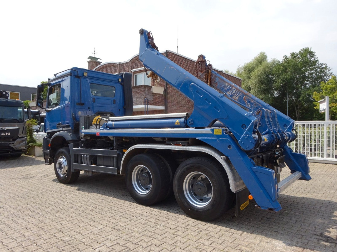 Mercedes-Benz Arocs 2645 Absetzkipper MEILLER 6x4 - قلابات: صور 4 Mercedes-Benz Arocs 2645 Absetzkipper MEILLER 6x4 - قلابات: صور 4
