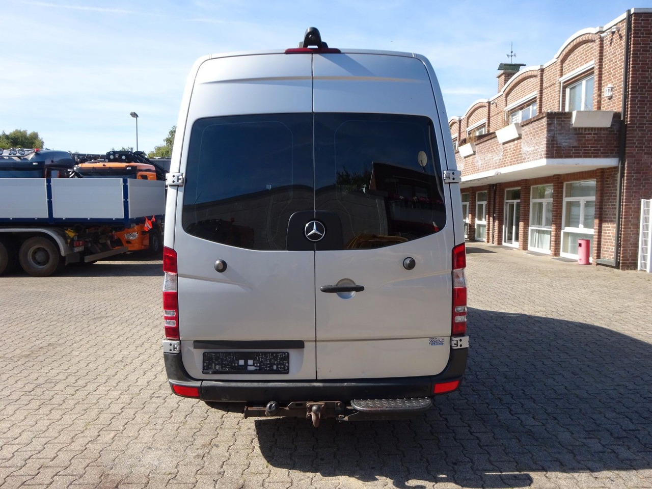 Mercedes-Benz Sprinter 316CDI Mixto 4x2 - فان: صور 5 Mercedes-Benz Sprinter 316CDI Mixto 4x2 - فان: صور 5