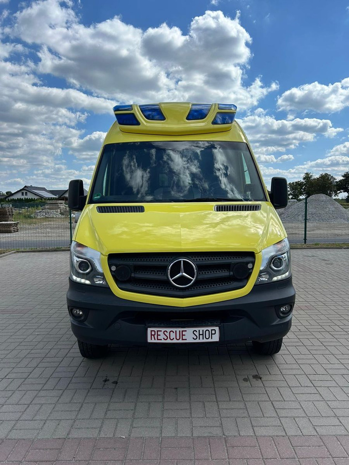 Mercedes-Benz Sprinter 519 CDI 4X4 **Ambulace** - ميكروباص: صور 5 Mercedes-Benz Sprinter 519 CDI 4X4 **Ambulace** - ميكروباص: صور 5