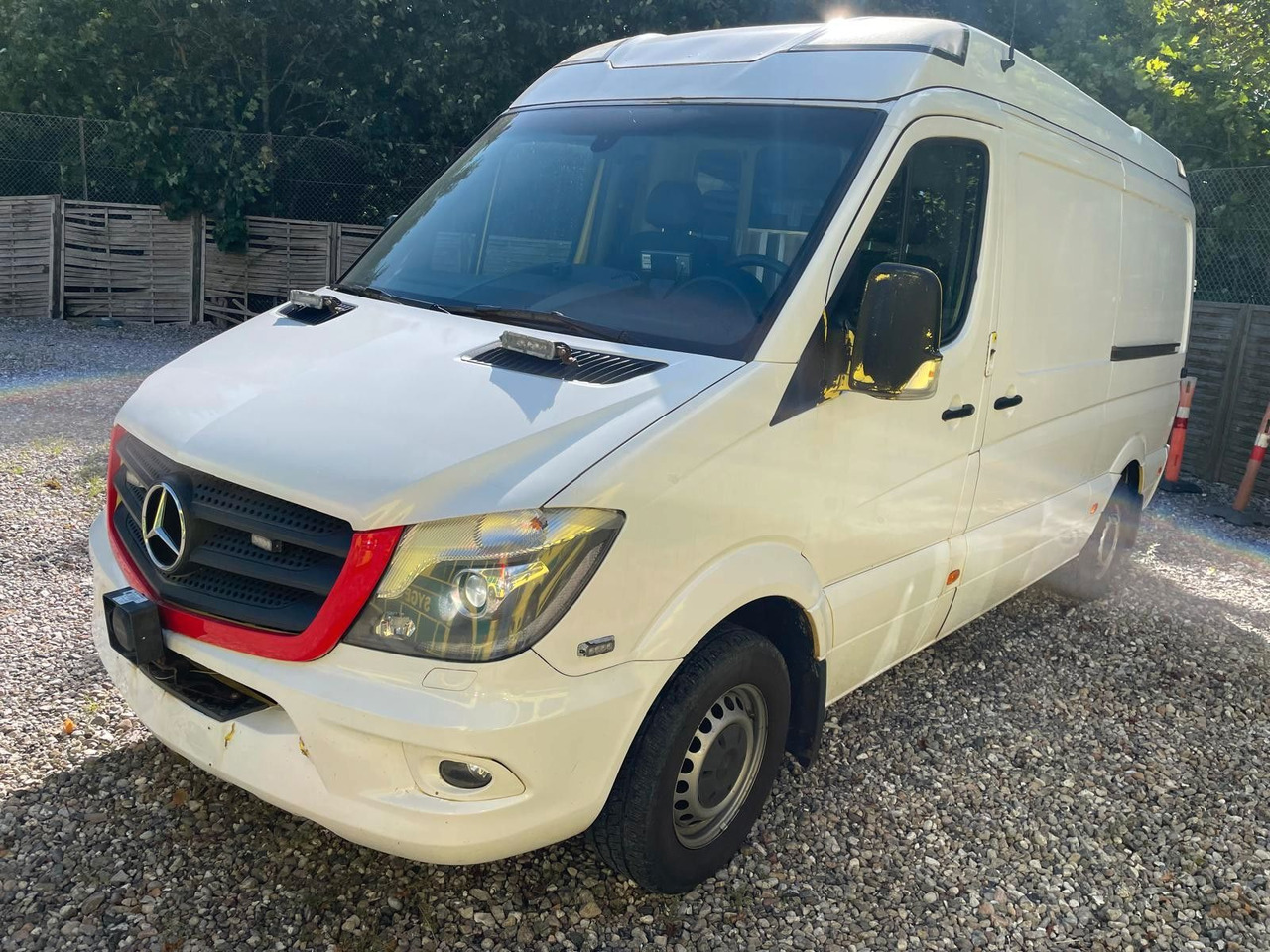Mercedes-Benz Sprinter II Kasten 316 CDI Aut *Ambulance - سيارة إسعاف: صور 1 Mercedes-Benz Sprinter II Kasten 316 CDI Aut *Ambulance - سيارة إسعاف: صور 1