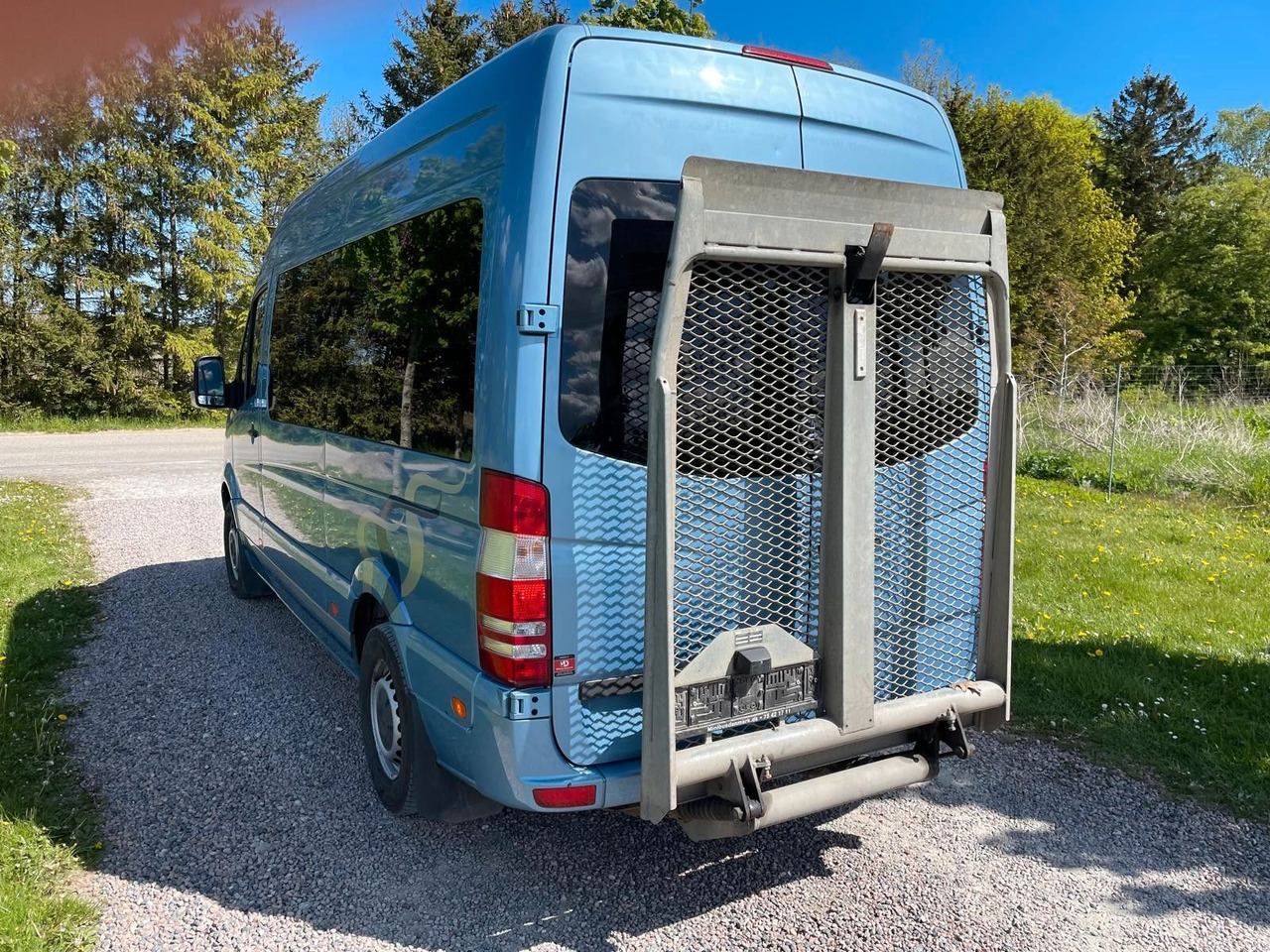 Mercedes-Benz Sprinter II Kombi CDI Aut ** BUS 11 sitze** - ميكروباص: صور 3 Mercedes-Benz Sprinter II Kombi CDI Aut ** BUS 11 sitze** - ميكروباص: صور 3