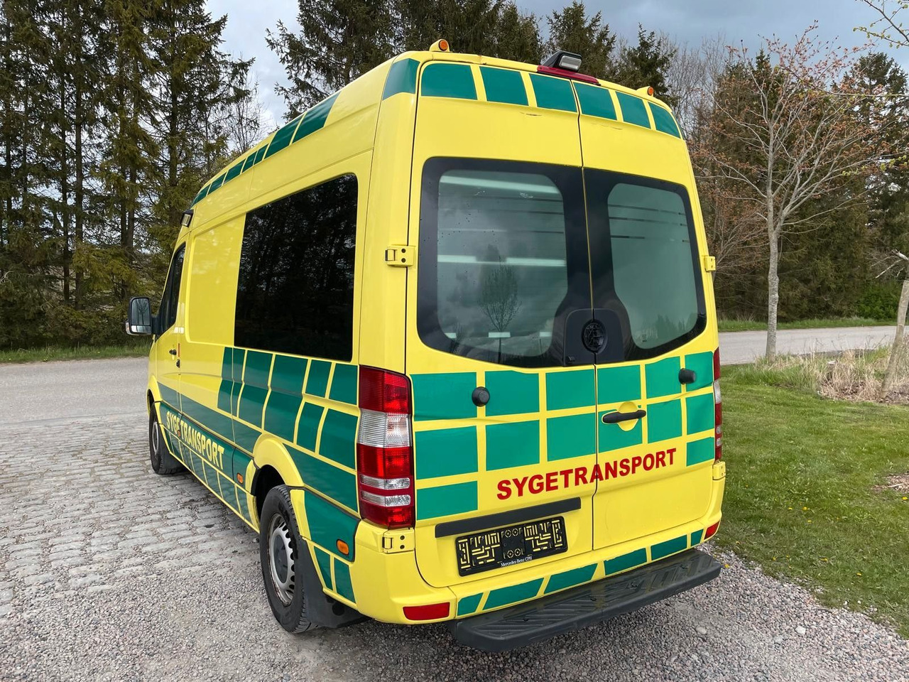 Mercedes-Benz Sprinter II kasten 316 CDI Aut - سيارة إسعاف: صور 3 Mercedes-Benz Sprinter II kasten 316 CDI Aut - سيارة إسعاف: صور 3