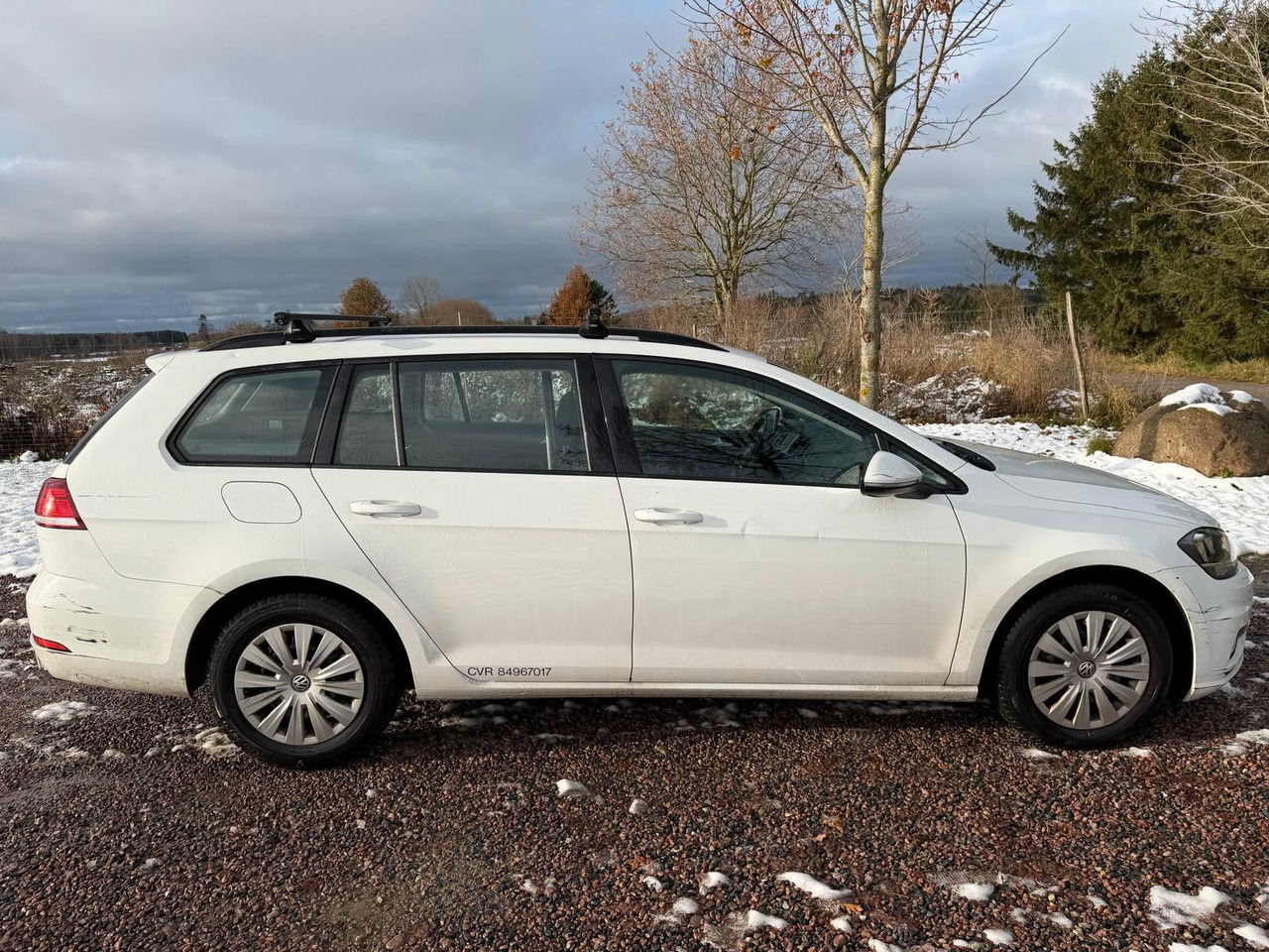 Volkswagen Golf VII Variant Comfortline - سيارة ستيشن: صور 5 Volkswagen Golf VII Variant Comfortline - سيارة ستيشن: صور 5